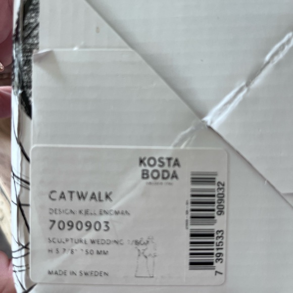 Kosta Boda “Catwalk” Wedding Scultpure Swedish Glass - Picture 3 of 6